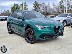 2025 Alfa Romeo Stelvio Veloce