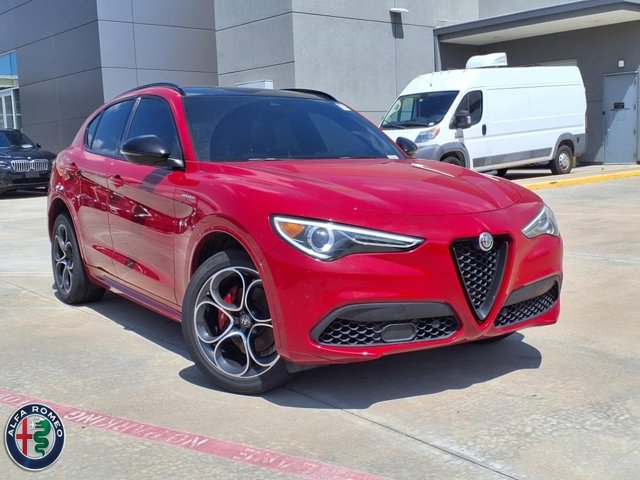 2022 Alfa Romeo Stelvio Veloce