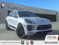 2018 Porsche Macan Turbo