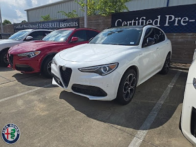 2022 Alfa Romeo Stelvio