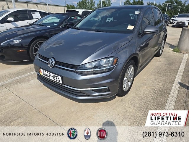 2018 Volkswagen Golf SE