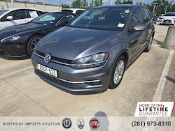 2018 Volkswagen Golf SE