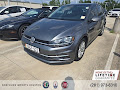 2018 Volkswagen Golf SE