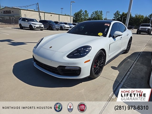 2020 Porsche Panamera GTS