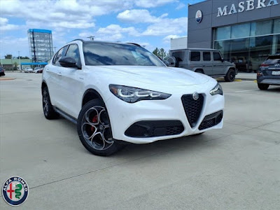 2025 Alfa Romeo Stelvio