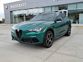 2025 Alfa Romeo Stelvio Intensa